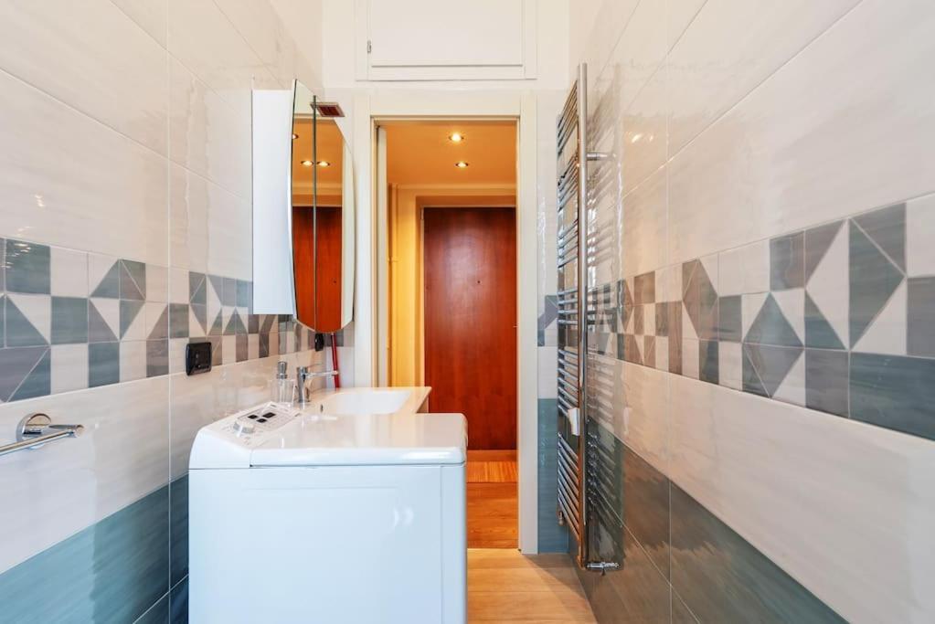 Apartamento Da Giuliana - Moderno Bilocale Milán Exterior foto